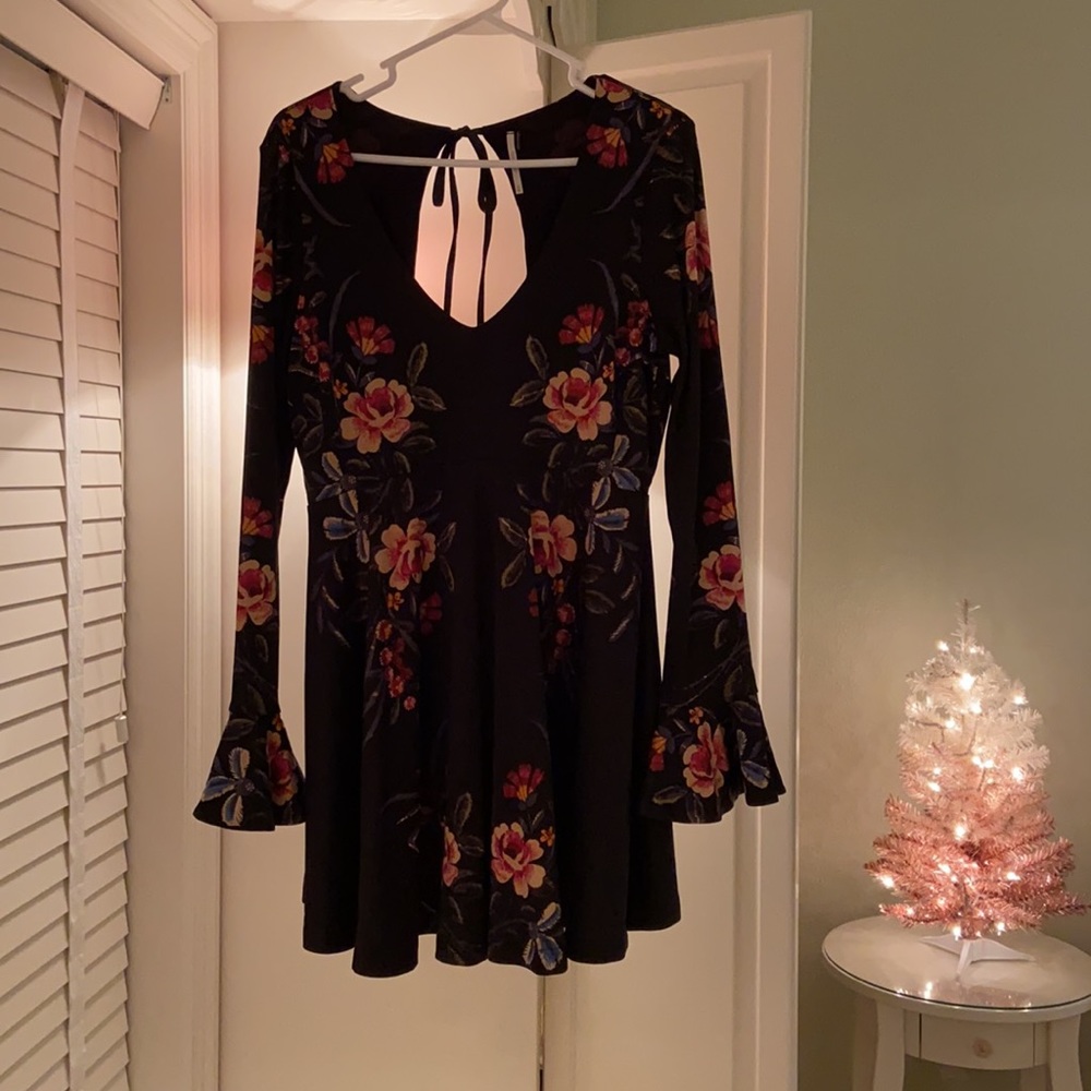 Free People Date Night Black Long Sleeve Mini - Picture 3 of 7